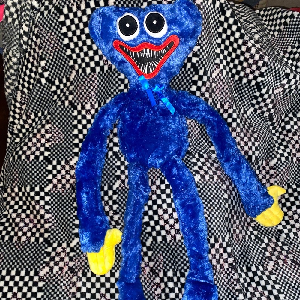 SOLD 3ft huggy Wuggy stuffed animal